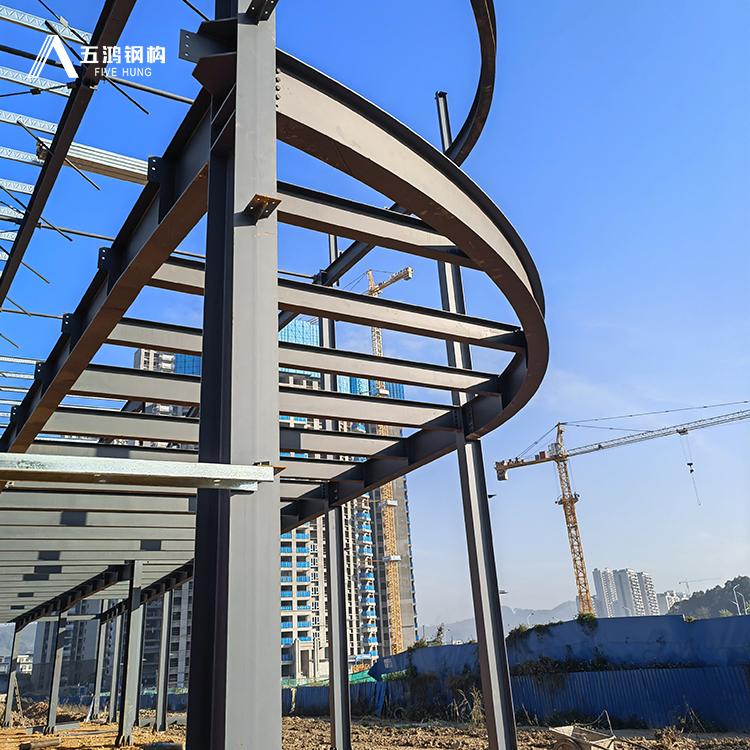 米乐yy易游体育App下载:中建海龙新专利：简化钢结构建筑的预制墙体安装助力高效建造